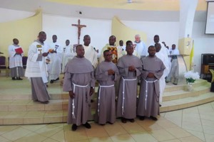 Em Gana, 4 frades professaram seus votos solenes no dia 11 de agosto