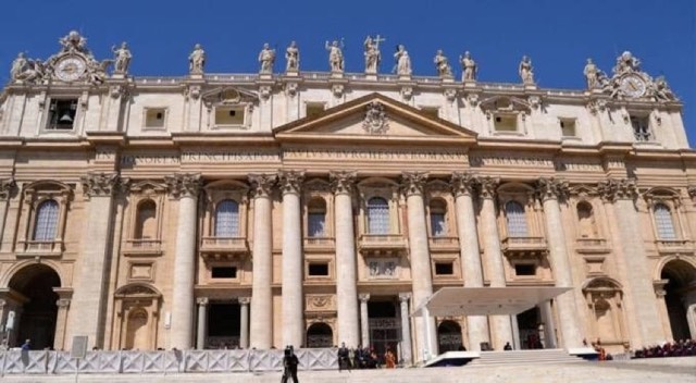 Igreja Católica anuncia a excomunhão de polêmico grupo cismático