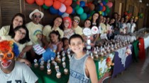 Comunidade da Paróquia Santo Antônio do Menino Deus realiza ação social para crianças venezuelanas refugiadas