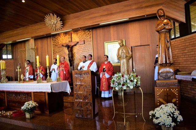 Mártir da Caridade: Festa de São Maximiliano celebrada no Convento e Santuário Jardim da Imaculada