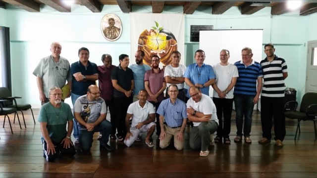 Frades das províncias-irmãs de São Francisco e São Maximiliano realizaram Encontro de Formação Permanente